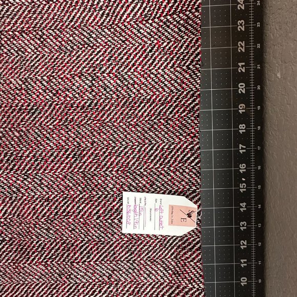 ANN TAYLOR LOFT black Gray Red Wool Blend Herringbone Tweed A-line Mini Skirt 6 - Picture 2 of 5